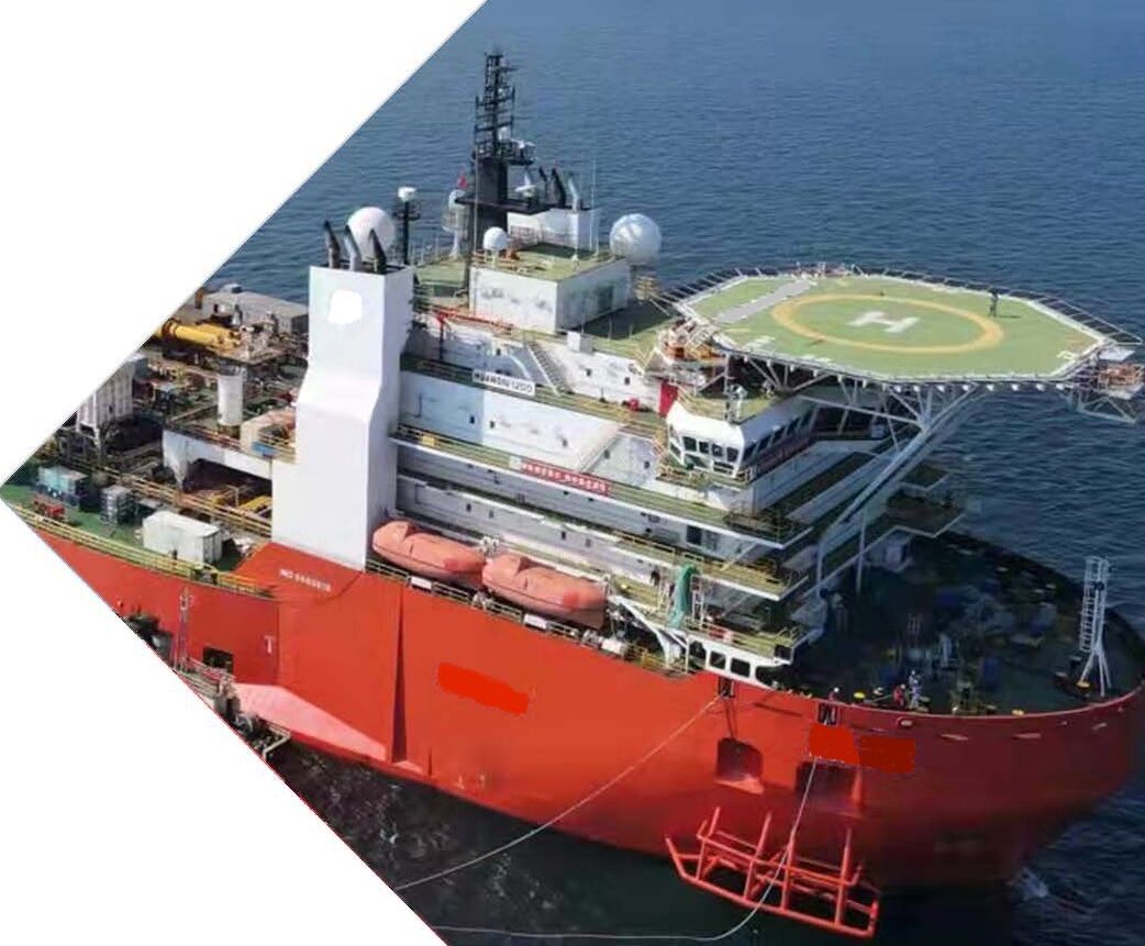 Diviser ROSETTA VESSEL KAEDE WSE’22 HOS#215 | DP2 Pipe-Lay Vessel w/ 1200t SWL Crane Available for