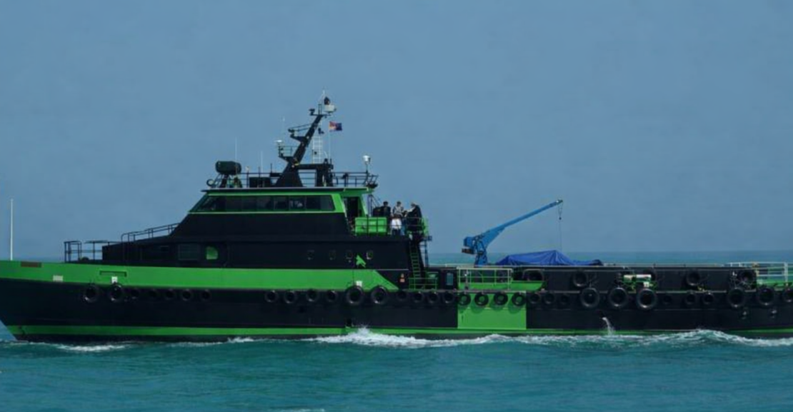 Fast crew boat for sale